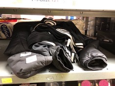 QUANTITY OF CLOTHING TO INCLUDE ADIDAS PUFFER JACKETS, ADULTS: LOCATION - C RACK