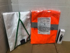 QUANTITY OF ASSORTED ITEMS TO INCLUDE ORANGE HIGH-VIS VEST: LOCATION - C RACK