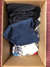 QUANTITY OF ADULTS CLOTHING TO INCLUDE MENS SHORTS 29 WAIST: LOCATION - H RACK