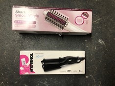 SHARK SMOOTHSTYLE HEATED BRUSH AND COMB, WET & DRY MODES, SMOOTHING HOT AIR BRUSH WITH 3 TEMPERATURES, SOFT & VOLUMINOUS FINISH FOR ALL HAIR TYPES, SILK HT202UK + TONI&GUY DEEP BARREL WAVER : LOCATIO