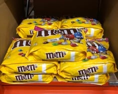 11 X M&M 1KG PARTY BAG PEANUT FLAVOUR SOME MAY BE PAST BEST BEFORE DATE: LOCATION - C RACK