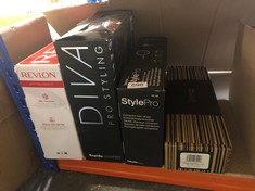 QUANTITY OF  ITEMS TO INCLUDE DIVA PRO STYLING DIGITAL STRAIGHTENER AND STYLER ONYX WITH MACADAMIA ARGAN OIL AND KERATIN INFUSED CERAMIC PLATES: LOCATION - F RACK