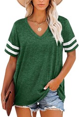 QUANTITY OF ADULT CLOTHES TO INCLUDE SMENG WOMENS SUMMER TOPS V NECK STRIPED SHORT SLEEVE LONG T SHIRTS FOR WOMEN UK SMART TEE SHIRT DRESSES GREEN SIZE 10-12 UK: LOCATION - RACK B