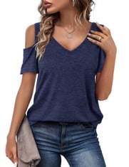 QUANTITY OF ADULT CLOTHES TO INCLUDE FLORBOOM LADIES TSHIRT CASUAL SHORT SLEEVE SHIRT SUMMER OFF SHOULDER TOPS, NAVY BLUE 8 10: LOCATION - RACK A