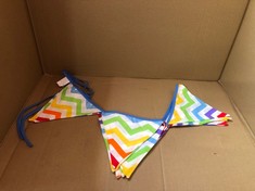 21X MULTI-COLOURED BUNTING FLAGS RRP £102: LOCATION - RACK D