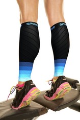 22 X PHYSIX GEAR COMPRESSION CALF SLEEVE, REPLACES WOMEN'S COMPRESSION STOCKINGS AND MEN'S COMPRESSION SOCKS FOR CROSSFIT, TRIATHLON, PLANE TRAVEL (1 PAIR BLACK/BLUE S/M-M/L) - TOTAL RRP £165: LOCATI