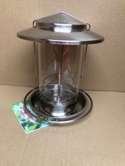 QUANTITY OF ASSORTED ITEMS TO INCLUDE IBORN SEED BIRD FEEDER RRP £443: LOCATION - RACK F