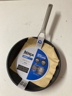 NINJA ZEROSTICK FRYING PAN