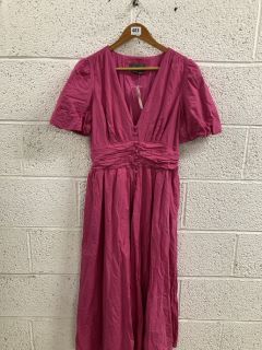 WOMEN'S DESIGNER DRESS IN PINK - SIZE M - RRP £148