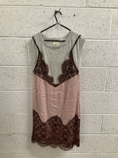 WOMEN'S DESIGNER DRESS IN MULTI - SIZE M - RRP £120