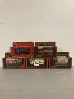 5 X ASSORTED VINTAGE COLLECTABLE MODELS OF YESTERYEAR TO INCLUDE JOHNNIE WALKER WHISKY