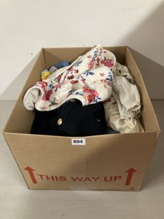 BOX OF ASSORTED CLOTHING IN VARIOUS SIZES AND DESIGNS