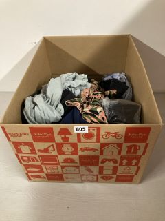 BOX OF ASSORTED CLOTHING IN VARIOUS SIZES AND DESIGNS