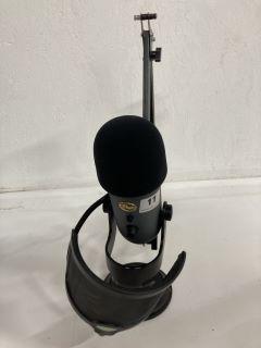 BLUE YETI MICROPHONE WITH STAND, COVER AND POP FILTER