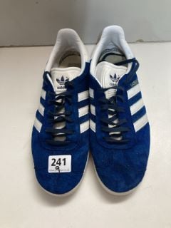 ADIDAS GAZELLE SIZE:9