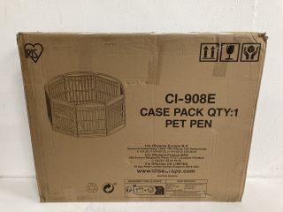 IRIS PET PEN