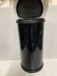 CURVER DECO BIN 40L