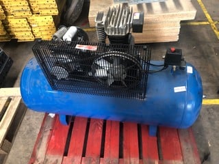 HYUNDAI 3HP 200L COMPRESSOR MODEL: HY3200S - RRP £599