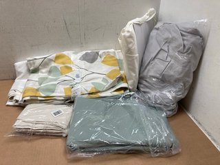 QTY OF ASSORTED JOHN LEWIS & PARTNERS ITEMS TO INCLUDE JOHN LEWIS & PARTNERS FITTED SHEET IN CREAM: LOCATION - AR3