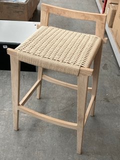 LA REDOUTE HOKITO BAR STOOL IN NATURAL - RRP £185: LOCATION - BR5