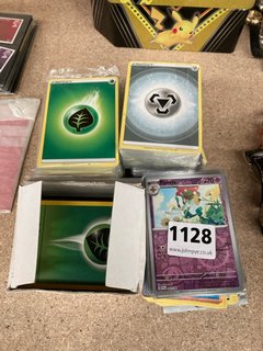 LG QTY OF POKEMON CARDS TO INCLUDE MANY ENERGY AND 30+ HOLOGRAPHIC: LOCATION - CR