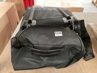 BIG MAX HOUSTON TRAVEL COVER IN BLACK: LOCATION - BR7