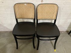 SET OF 2 RATTAN WOODEN CHAIR IN BLACK / NATURAL