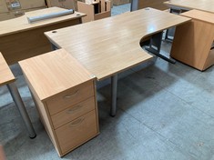 CURVED NATURAL WOODEN OFFICE DESK TO INCLUDE 3 DRAWER FILING CABINET