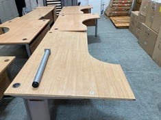 3 X CORNER NATURAL WOODEN DESK (PARTS / BROKEN)