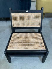 ARMLESS RATTAN CHAIR IN BLACK / NATURAL