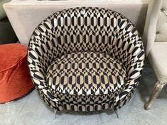 ROUND BACK ACCENT CHAIR IN CHROME GOLD / BLACK