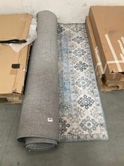 LAREDOUTE TOPAZ RUG LIGHT BLUE 150X230CM