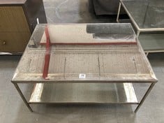 MIRRORED GLASS COFFEE TABLE IN SILVER