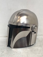 STAR WARS THE BLACK SERIES THE MANDALORIAN HELMET