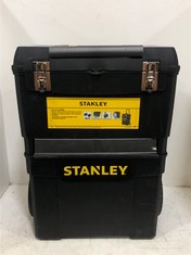 STANLEY MOBILE WORK CENTER WITH METAL LATCHES