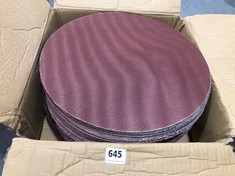 BOX OF ASSORTED PRO NET P180 CIRCULAR SANDING MATS