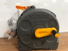 HOZELOCK WALL MOUNTED HOSE REEL WITH HOSE