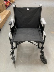 DRIVE DEVILBISS FOLDABLE MANUAL WHEELCHAIR IN BLACK