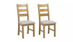 SOLID WOODEN DINING CHAIR IN OAK - SET OF 2 - RRP £160 (00034403)