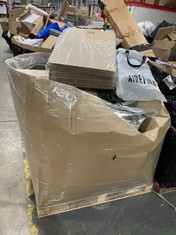 PALLET OF ASSORTED ITEMS TO INCLUDE DPD PACKING CARDBOARD BOXES (KERBSIDE PALLET DELIVERY)