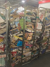 CAGE OF ASSORTED BOOKS TO INCLUDE THE GUNSLINGER BY STEPHEN KING (CAGE NOT INCLUDED) (KERBSIDE PALLET DELIVERY)