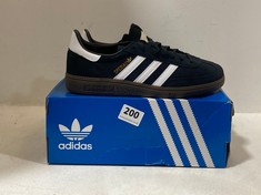 ADIDAS HANDBALL SPEZIAL J TRAINERS BLACK/WHITE SUEDE SIZE 5.5