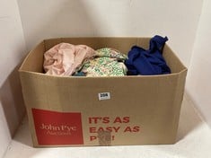 BOX OF ASSORTED ADULT CLOTHING TO INCLUDE ROYAL BLUE LONG SLEEVE BLOUSE SIZE LG