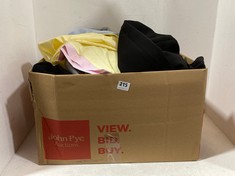 BOX OF ASSORTED ADULT CLOTHING TO INCLUDE PRINCESS POLLY BOMBSHELL MAXI DRESS BLACK SIZE 16