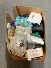 BOX OF ASSORTED HOUSEHOLD ITEMS TO INCLUDE HANGING DISCO BALL