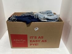 BOX OF ASSORTED ADULT CLOTHING TO INCLUDE COTTON:ON SUPER BAGGY CARGO DENIM SHORTS LIGHT BLUE SIZE 8