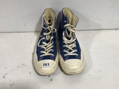 CONVERSE ALL STARS X COMME DES GARCONS PLAY CHUCK BLUE QUARTZ/EGRET/BLACK SIZE 8 RRP- £140