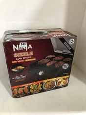 SHARK NINJA SIZZLE LOW SMOKE GRILL PLATE + FLAT PLATE RRP- £150