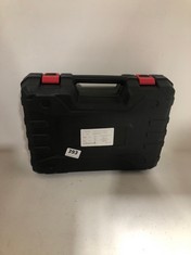 CORDLESS PRESSURE WASHER KIT IN BLACK CARRY CASE