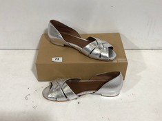 ANONYMOUS COPENHAGEN SANNI 20 SHOES CRACKLE METALLIC CALF SILVER SIZE 41 RRP- £175